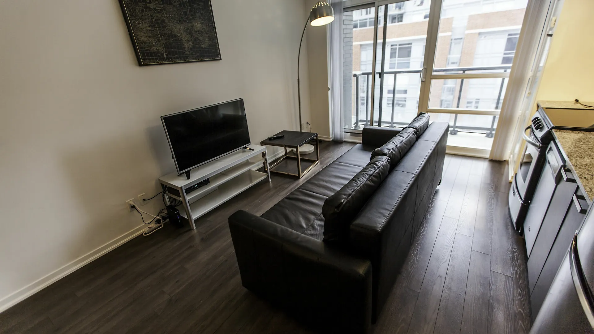 Queen Street 2 Bed Apartment トロント