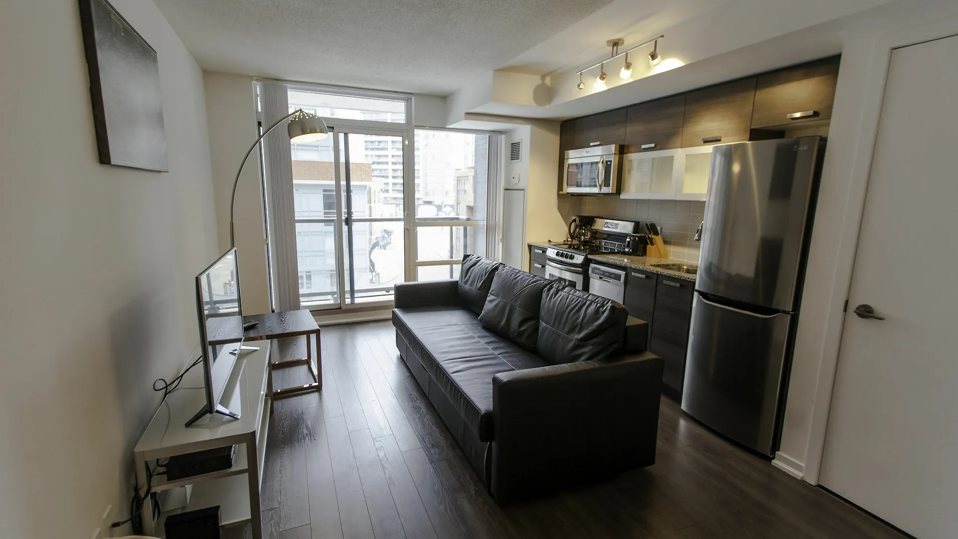 Queen Street 2 Bed Apartment トロント 0*,